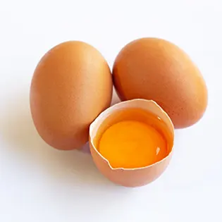 huevos albondigas de carne molida en salsa pasilla maxicarne